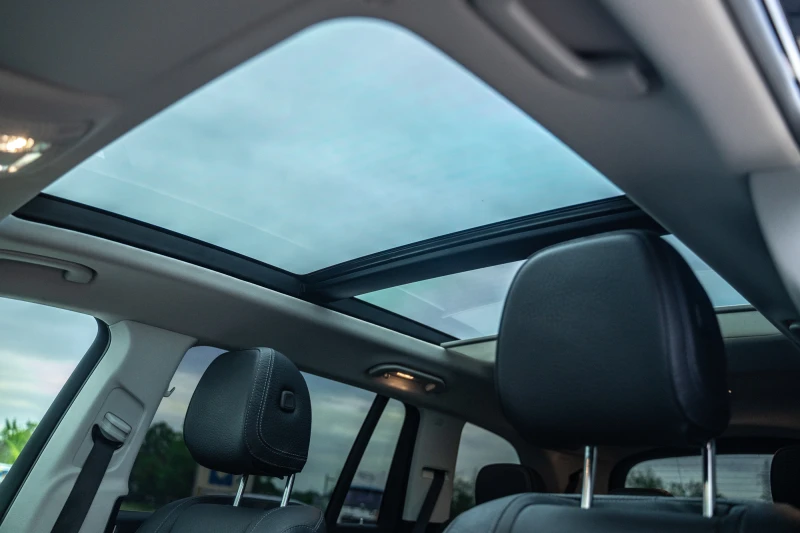 Mercedes-Benz GLS 350, снимка 17 - Автомобили и джипове - 53144442