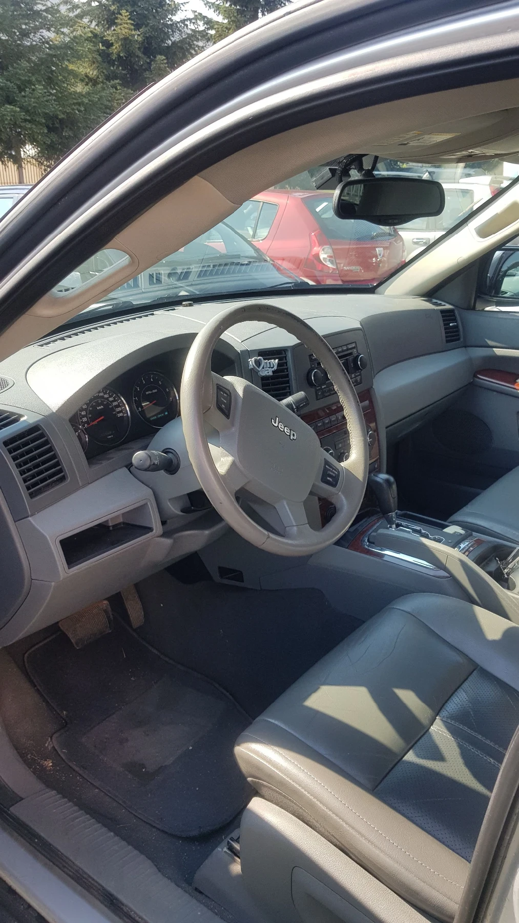 Jeep Grand cherokee Limited  - изображение 6