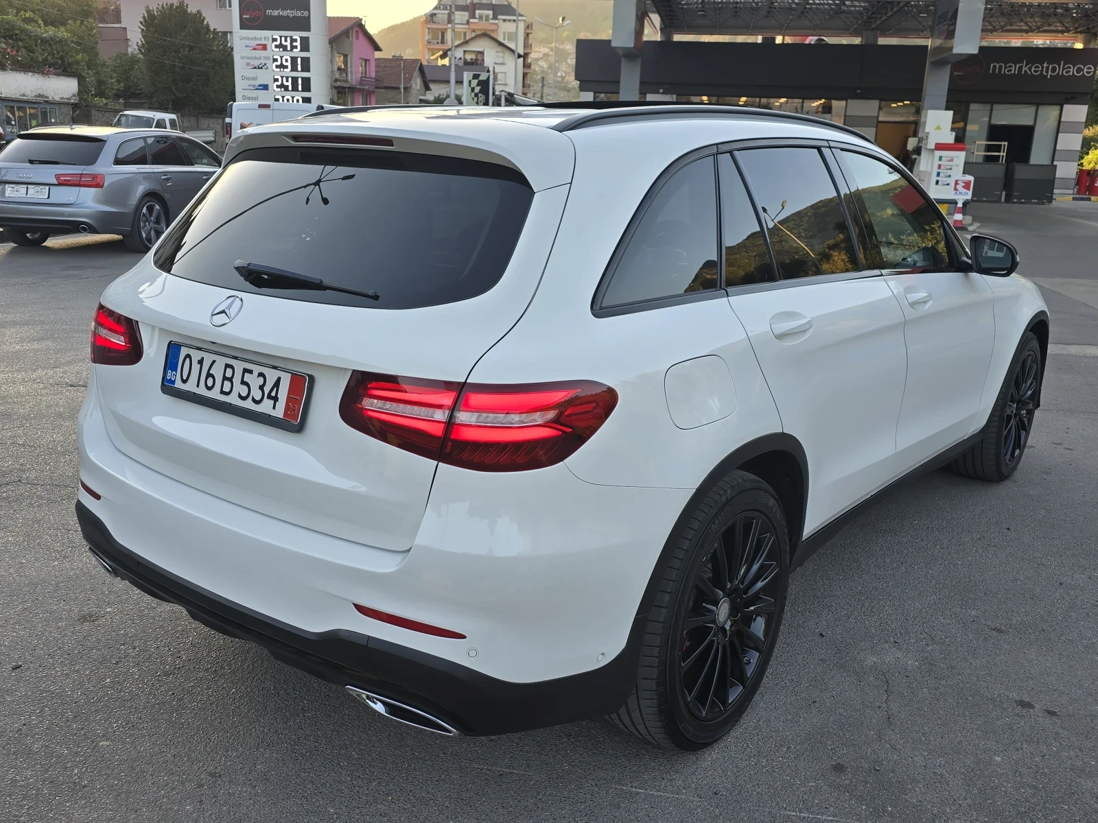 Mercedes-Benz GLC 250 Топ състояние 100% Реални километри продажба на ли - изображение 5