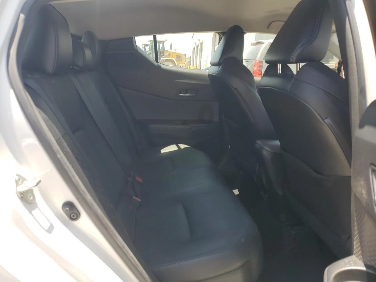 Toyota C-HR XLE | Mobile.bg   11