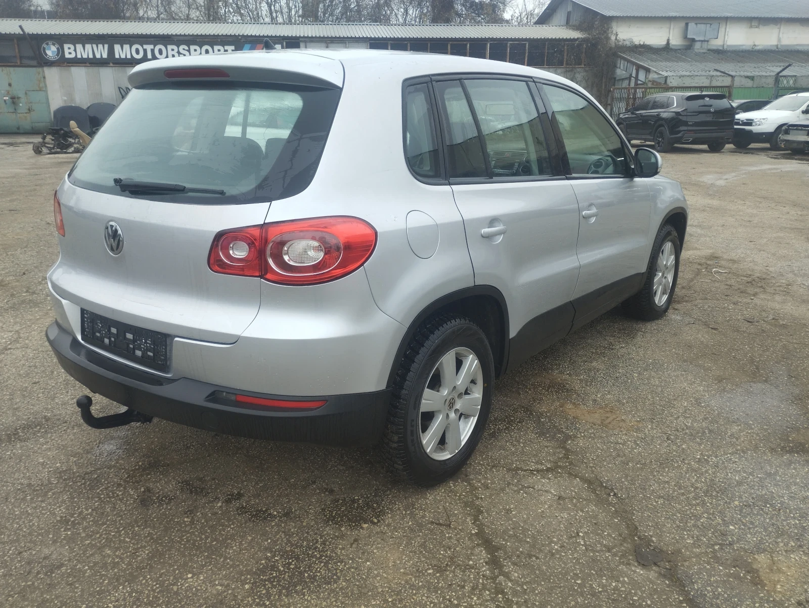 VW Tiguan 2000к 140к 4x4 - изображение 6