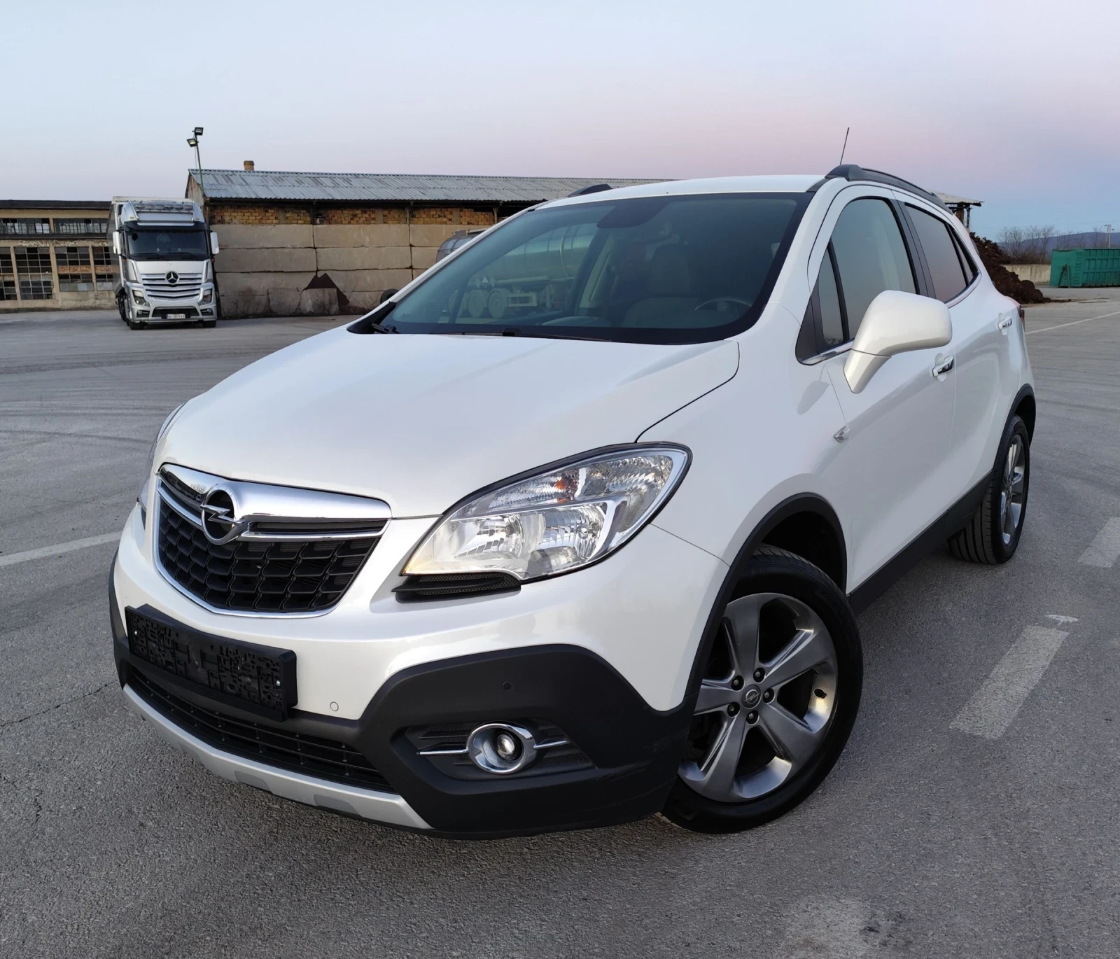 Opel Mokka 1.7CDTI-131кс-6ск.-EURO-5B, снимка 3 - Автомобили и джипове - 53802331