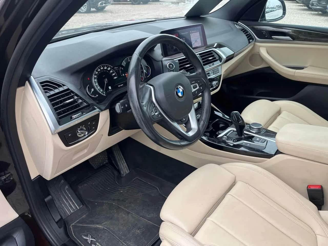 BMW X3 xDrive30i/CARFAX/Пано/Подгрев/Памет, снимка 7 - Автомобили и джипове - 54072688