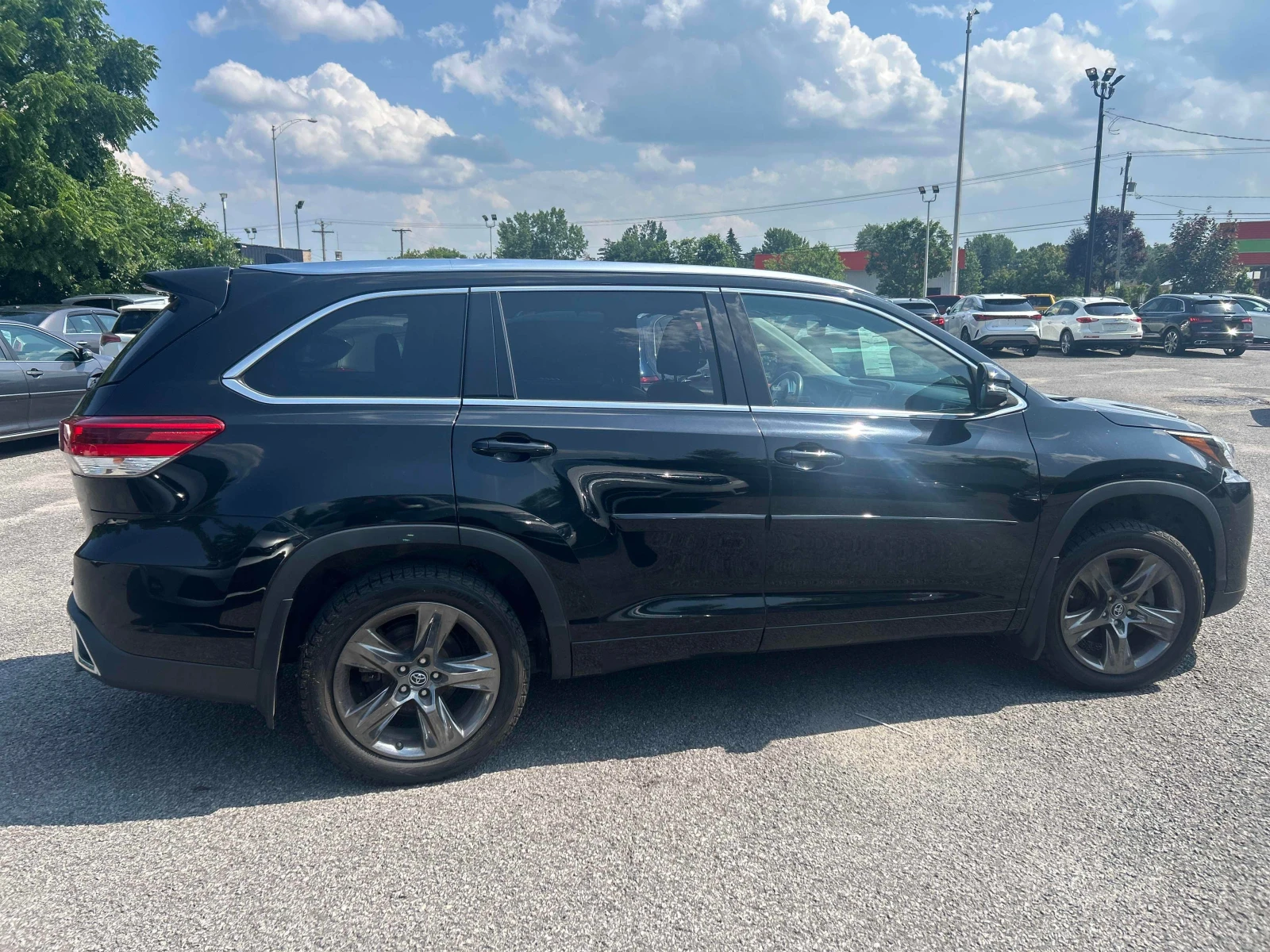 Toyota Highlander * Limited * CARFAX * ОПЦИЯ ЗА ФИНАНСИРАНЕ, снимка 3 - Автомобили и джипове - 55839097