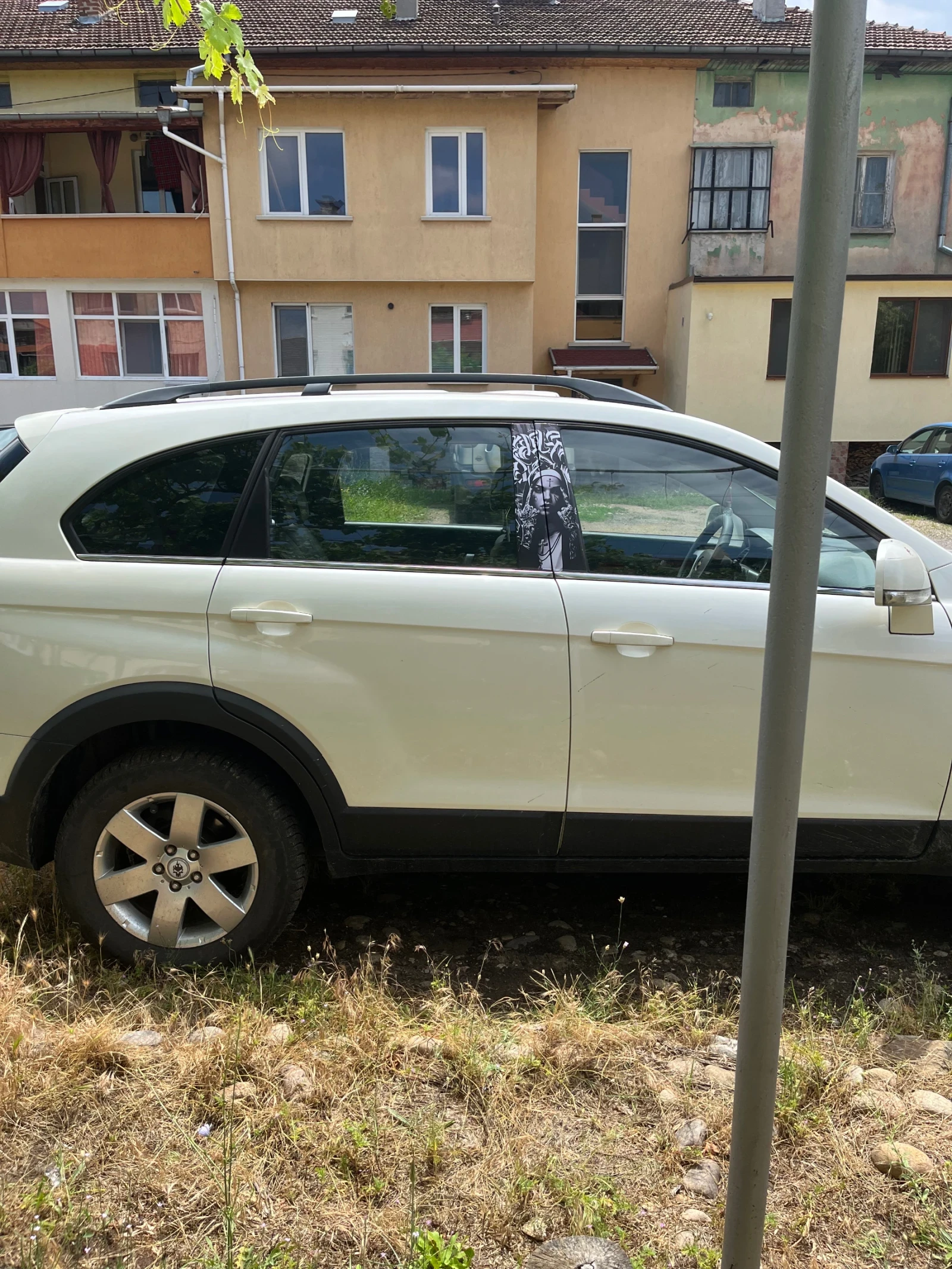 Chevrolet Captiva, снимка 3 - Автомобили и джипове - 56202129