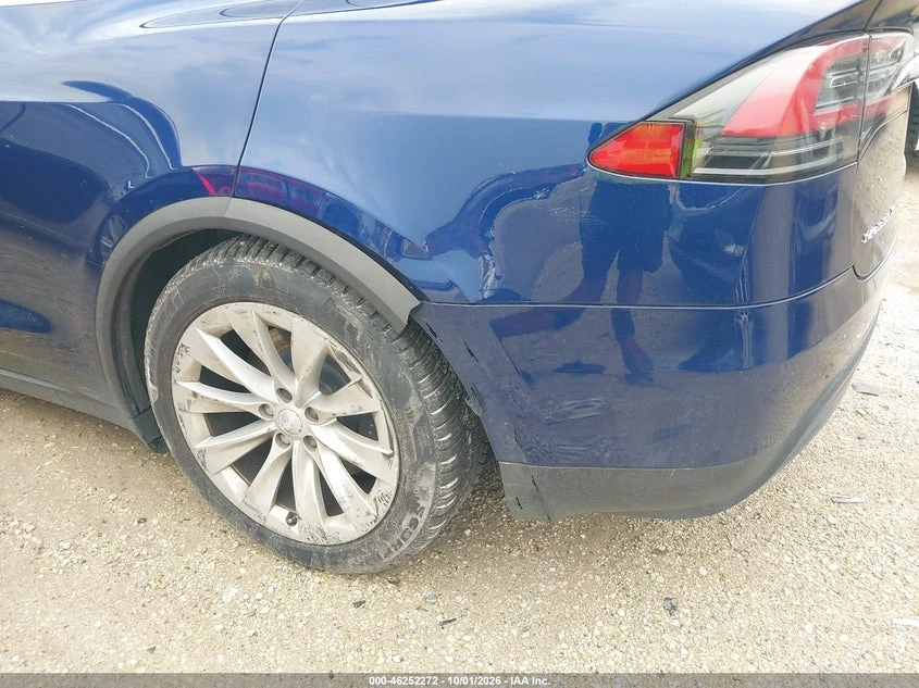 Tesla Model X 100D/75D/90D, снимка 6 - Автомобили и джипове - 56525941