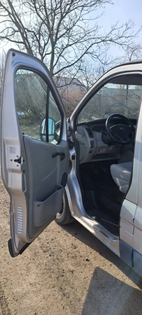 Opel Vivaro 1.9 KLIMA, 6+ 1, снимка 6