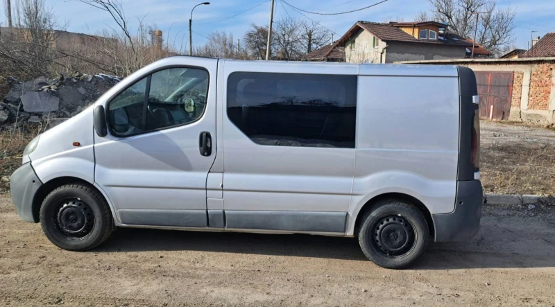 Opel Vivaro 1.9 KLIMA, 6+ 1, снимка 12 - Бусове и автобуси - 49242527