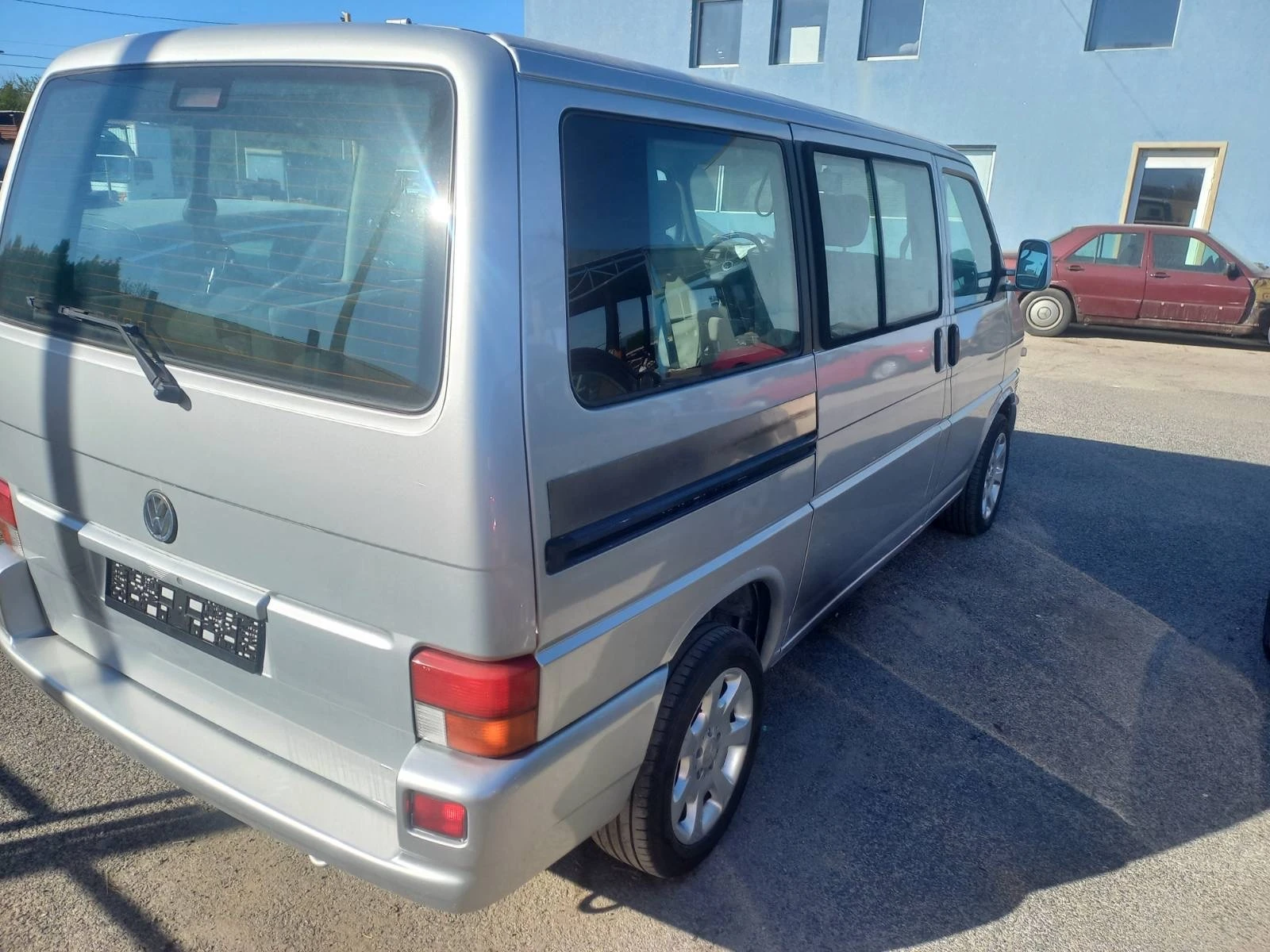 VW Transporter T4 -2.4TDi - изображение 4