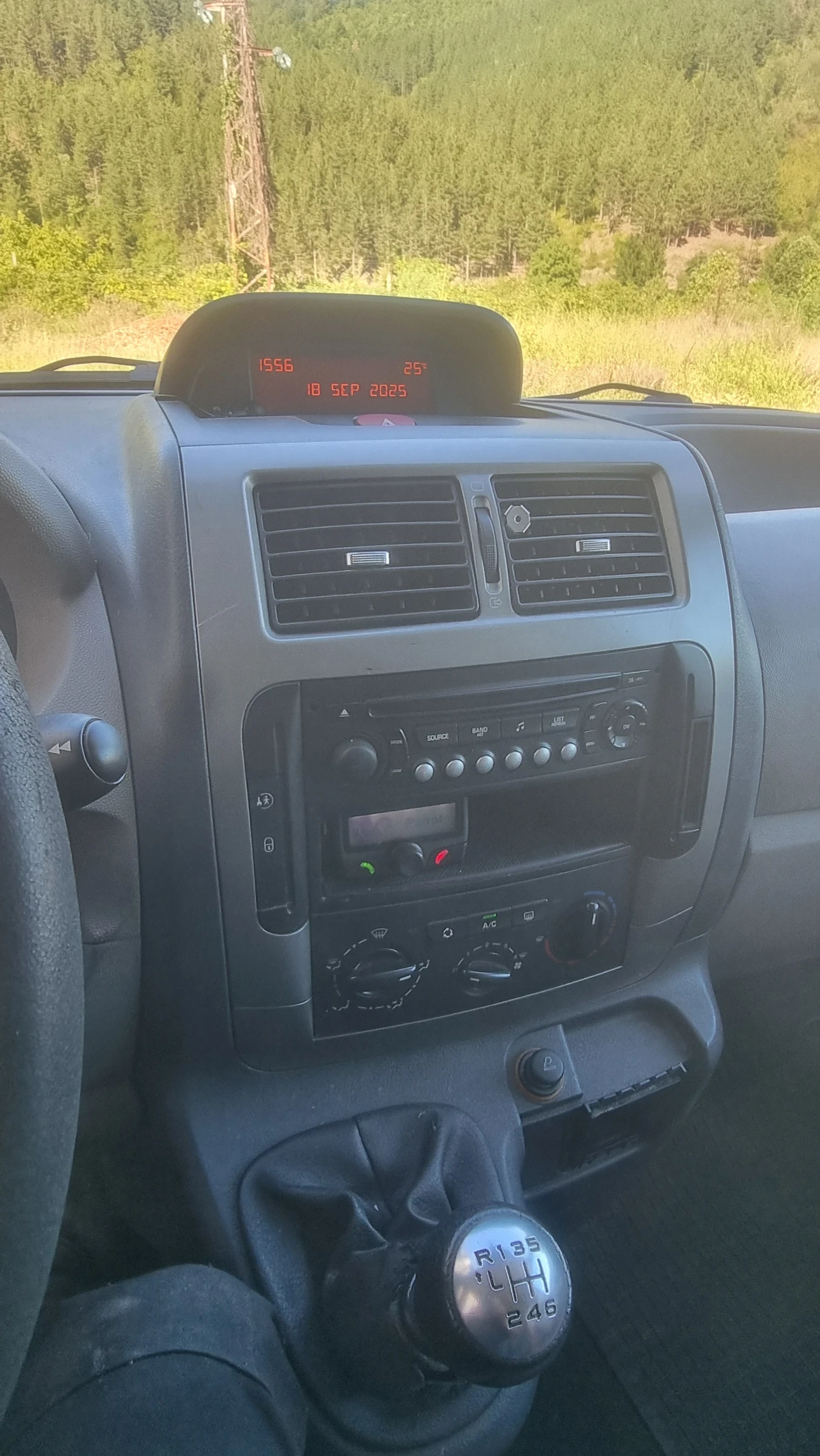 Citroen Jumpy  - изображение 6