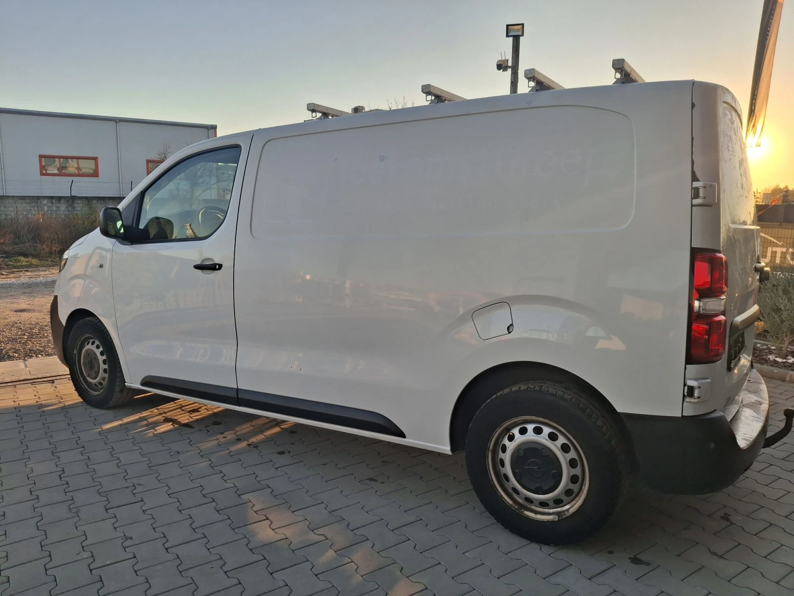 Opel Vivaro 2.0CDTI euro6 Kamera Koja FUll | Mobile.bg   6