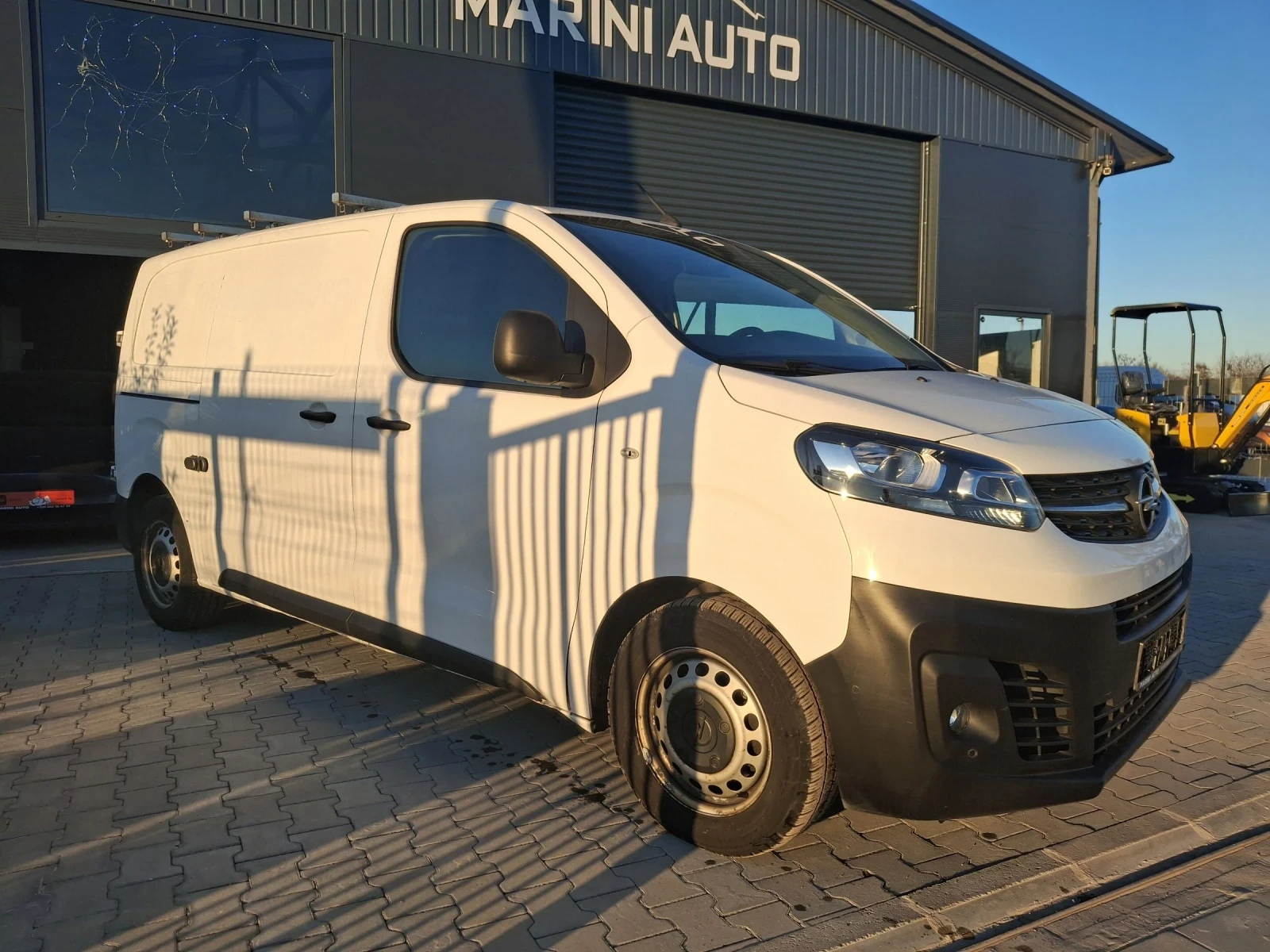 Opel Vivaro 2.0CDTI euro6 Kamera Koja FUll | Mobile.bg   2
