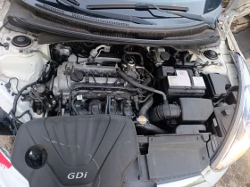 Hyundai Veloster  1.6 GDI кожа, навигация , снимка 14