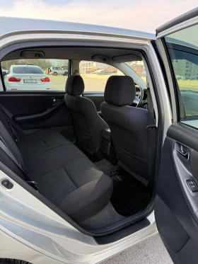 Toyota Corolla 1.6 Vvti, снимка 8