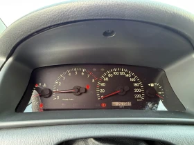 Toyota Corolla 1.6 Vvti, снимка 13