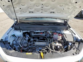 Mercedes-Benz EQB 250+ , снимка 12