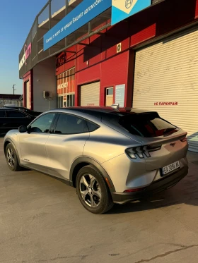 Ford Mustang Mach-E 99kWn 294 к.с , снимка 7