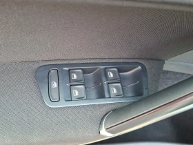 VW Golf AUTOMATIC SEDAN, снимка 15