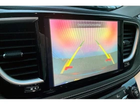 Chrysler Pacifica * Heated Seats Wheel | Power Doors | Safety Tech * - 25850 € / 50558.21 лв. - 89617398 13