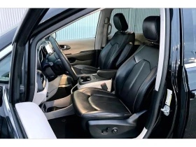 Chrysler Pacifica * Heated Seats Wheel | Power Doors | Safety Tech * - 25850 € / 50558.21 лв. - 89617398 3