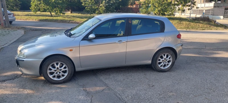 Alfa Romeo 147, снимка 4 - Автомобили и джипове - 47448137