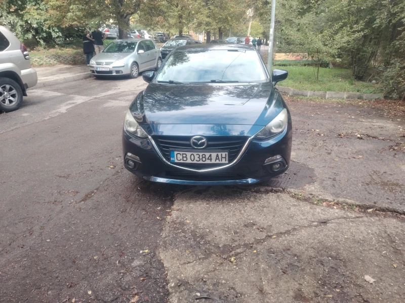 Mazda 3, снимка 1 - Автомобили и джипове - 47546049