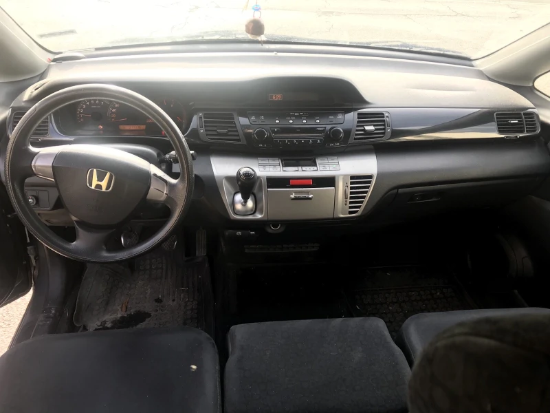 Honda Fr-v 1.7 Газов инжекцион, снимка 12 - Автомобили и джипове - 48048818