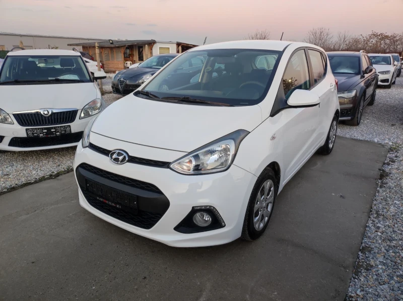 Hyundai I10 1.0i 68kc.бензин/Газ, снимка 1 - Автомобили и джипове - 48500652