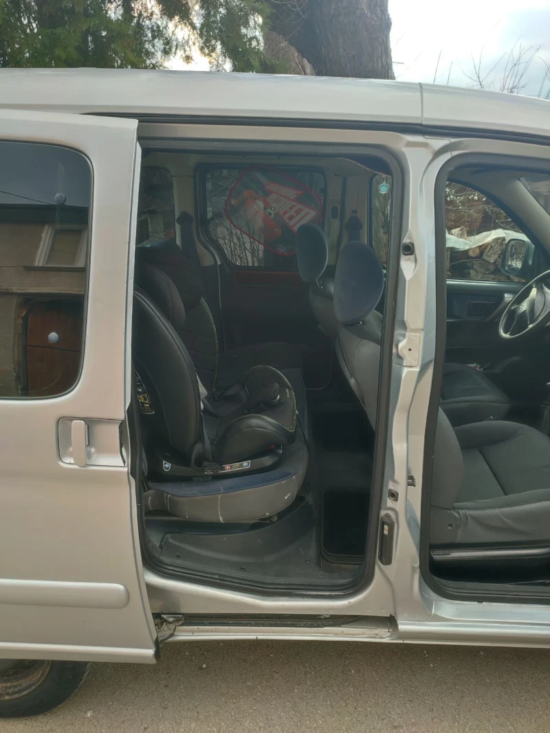 Citroen Berlingo, снимка 6 - Автомобили и джипове - 48758796