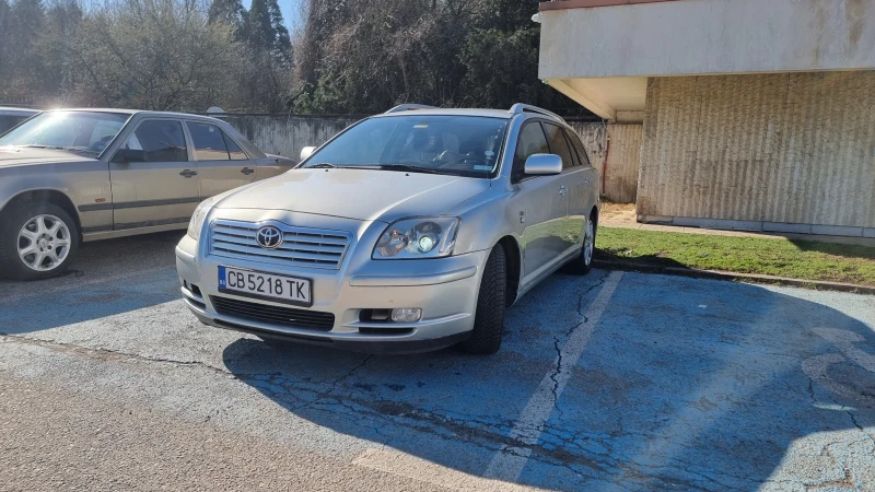 Toyota Avensis 2.0 D4D, снимка 5 - Автомобили и джипове - 49583310