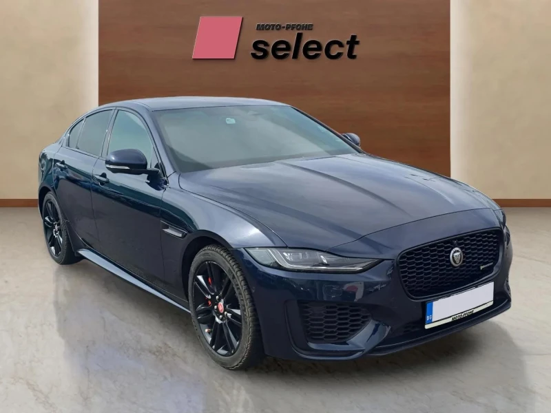 Jaguar XE 2.0 i, снимка 3 - Автомобили и джипове - 49924766