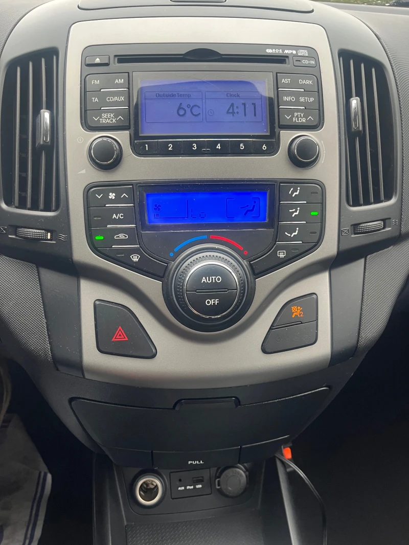 Hyundai I30 1.6i DOHC, снимка 10 - Автомобили и джипове - 51792129