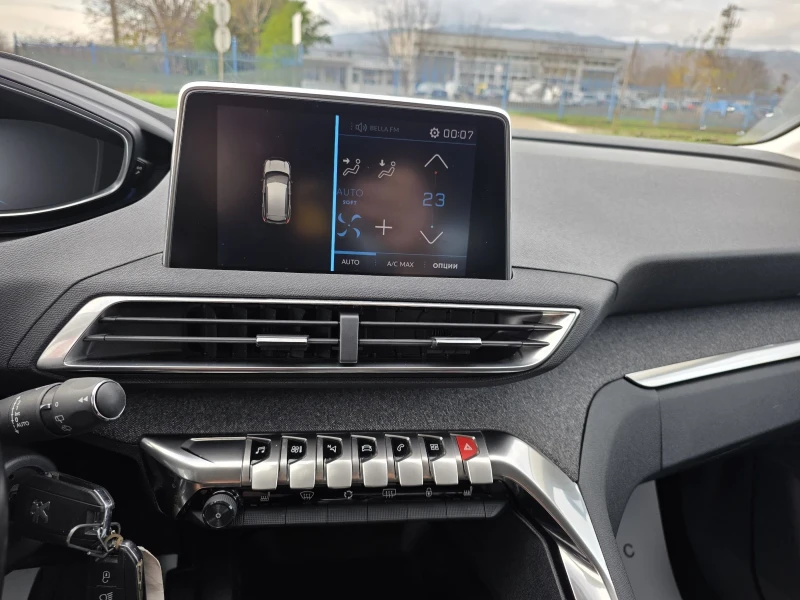 Peugeot 3008 1.6HDI AUTOMATIC, снимка 13 - Автомобили и джипове - 52632385