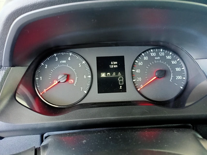 Renault Kangoo 1900Евро за получаване, 1.5DCi 1+ 1м - Чисто нов!, снимка 7 - Автомобили и джипове - 53072897