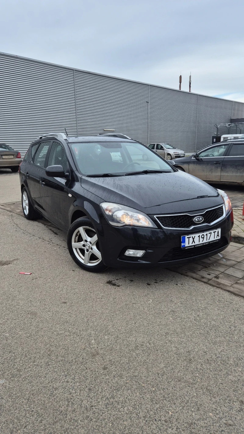 Kia Ceed 1.6 , снимка 2 - Автомобили и джипове - 53463597