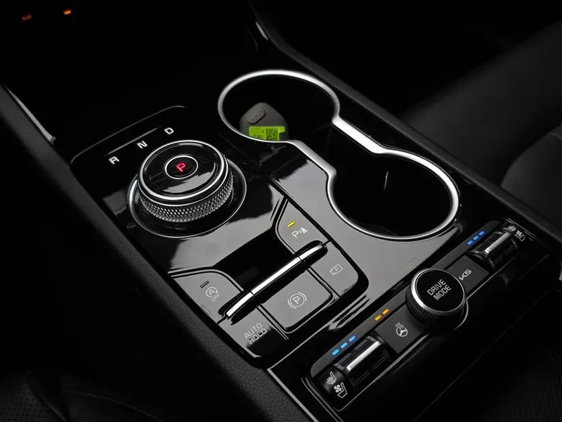 Kia K5 2.0 Prestige, снимка 9 - Автомобили и джипове - 55885621