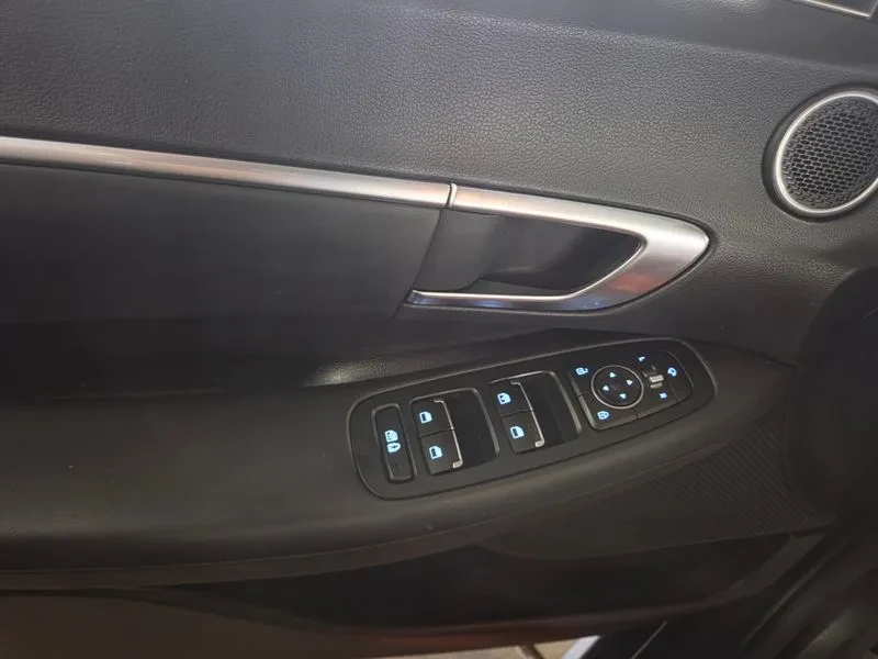 Hyundai Sonata 2.0 LPG - САМО 30% АВАНС, снимка 13 - Автомобили и джипове - 56562868