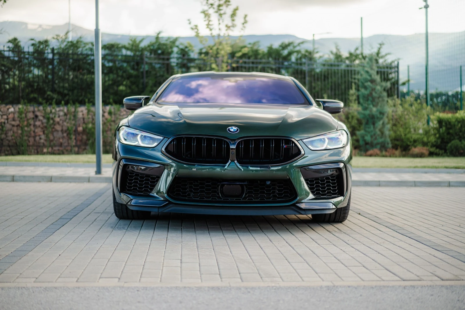 BMW M8  - изображение 3