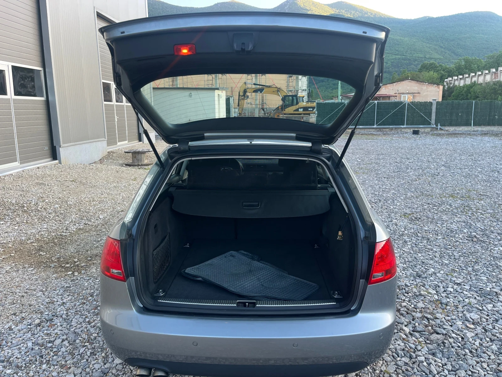 Audi A4 2.0TDI  | Mobile.bg   13