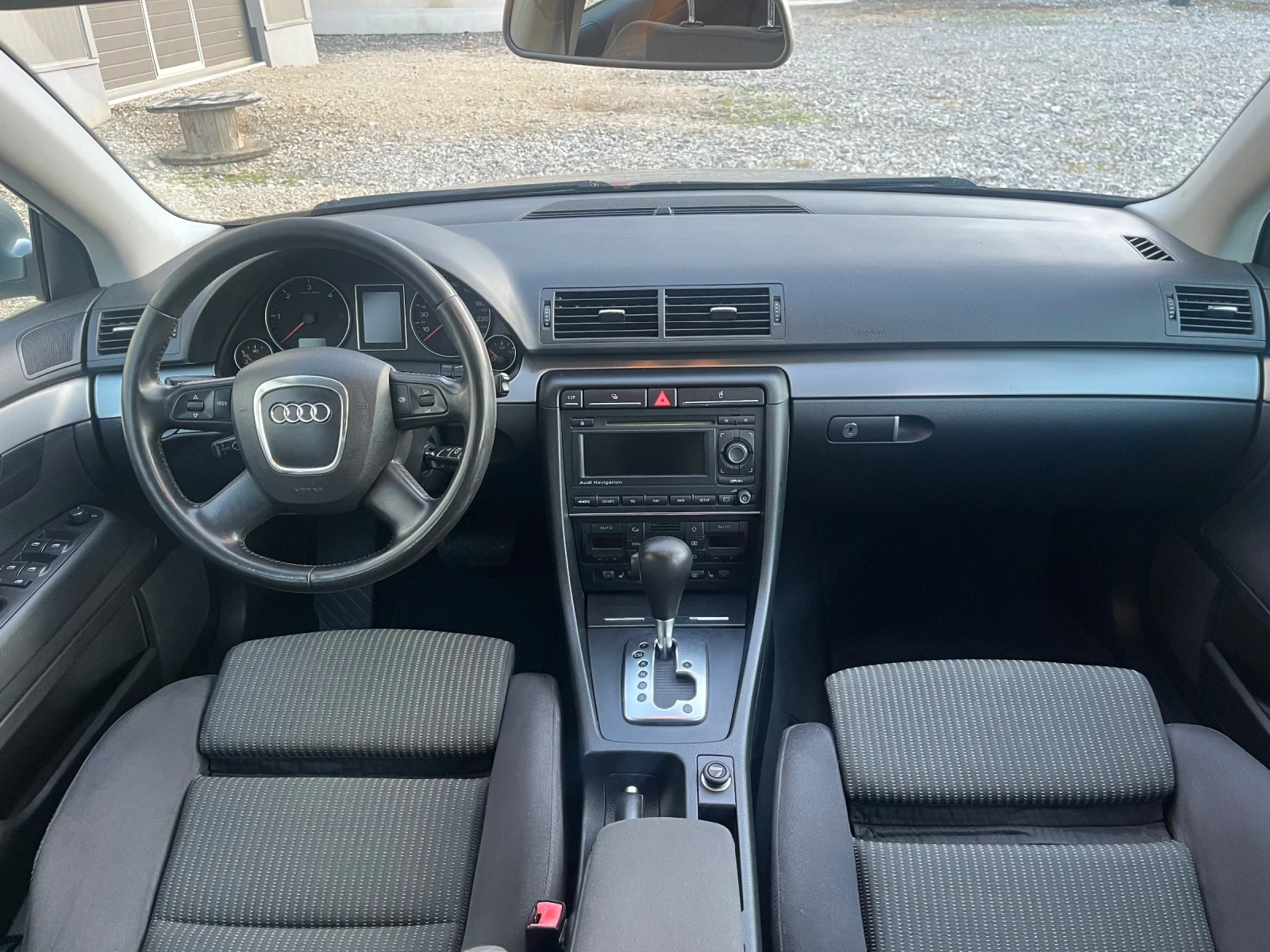 Audi A4 2.0TDI  - изображение 9