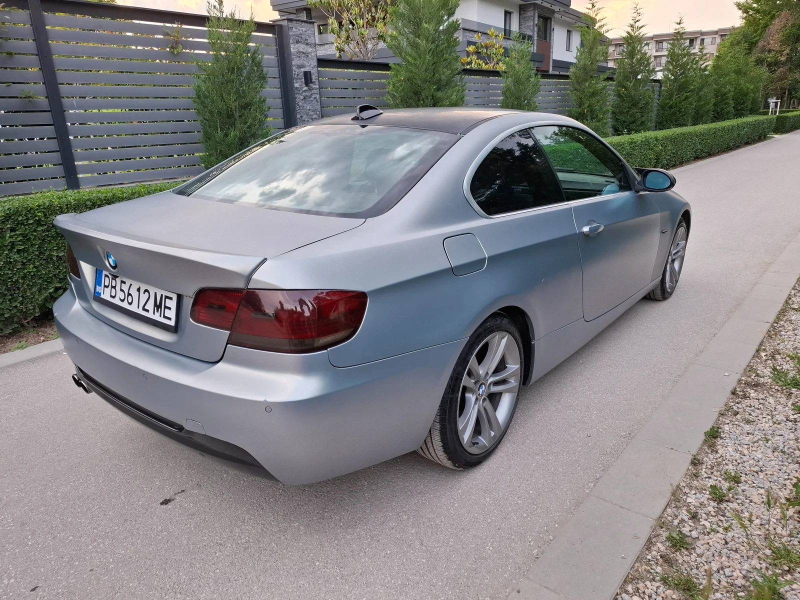 BMW 330  - изображение 7