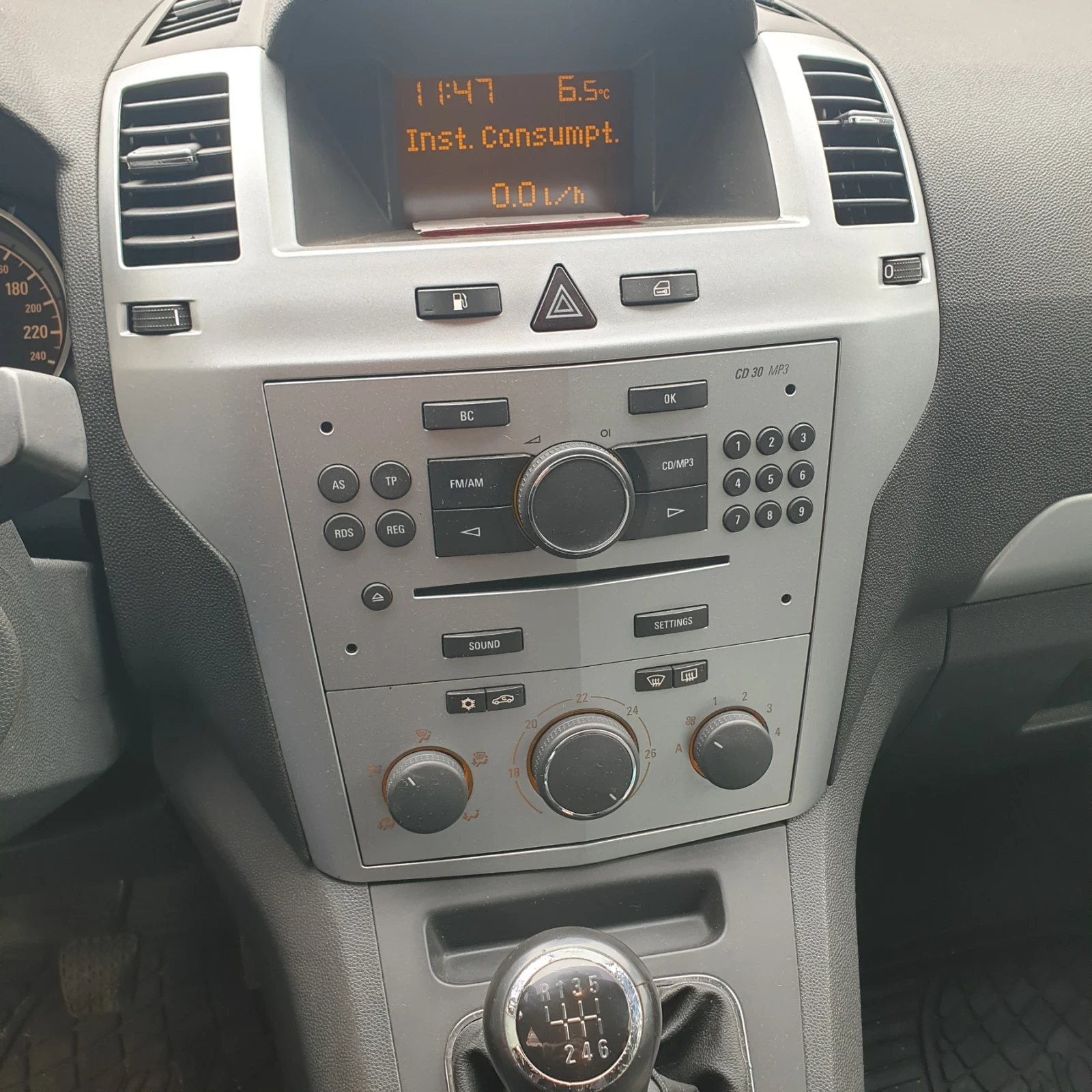Opel Zafira 1.6 turbo  - изображение 7