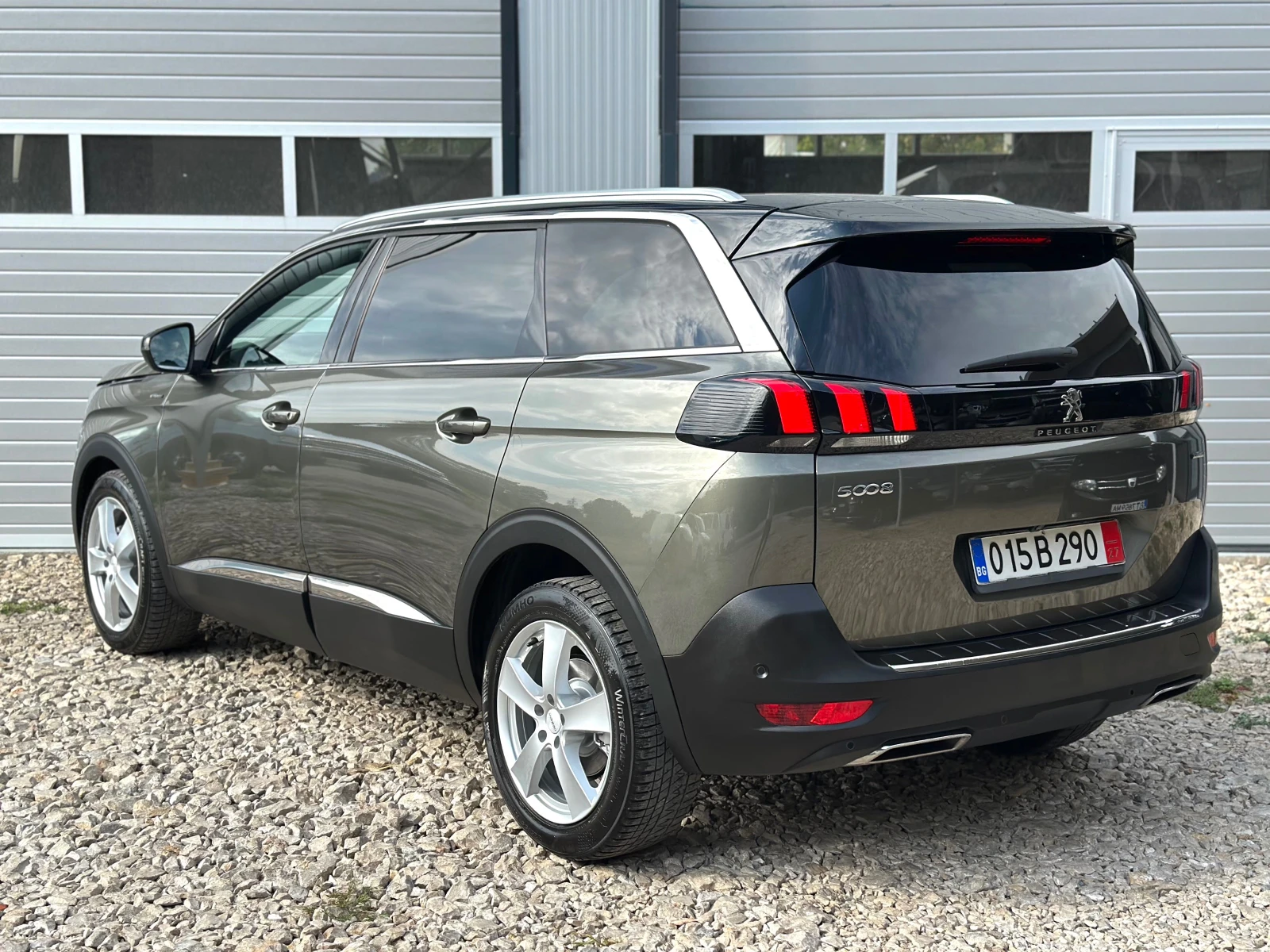 Peugeot 5008 2.0HDI GT-line FULL LED ПАНОРАМА 7 места ТОП - изображение 7