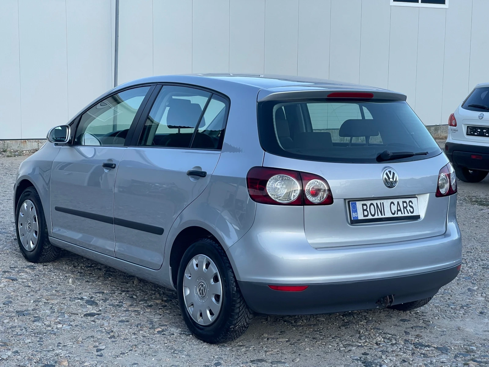 VW Golf Plus 1.4i-75к.с./Климатик/ 138 000км/ Топ състояние - изображение 4