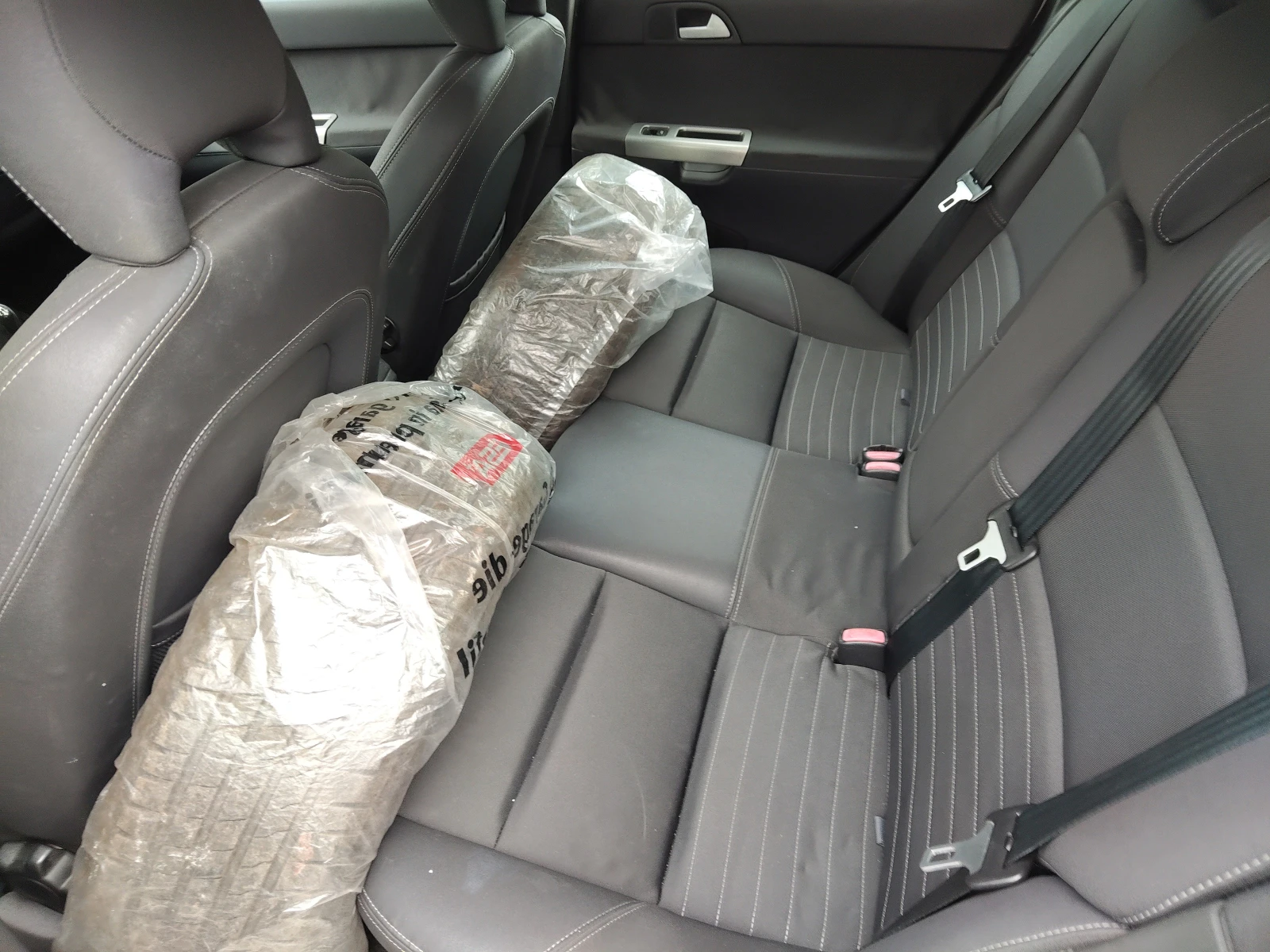Volvo V50 2, 0d 136ps - РЕГИСТРИРАНА - ВСИЧКО ПЛАТЕНО - изображение 8