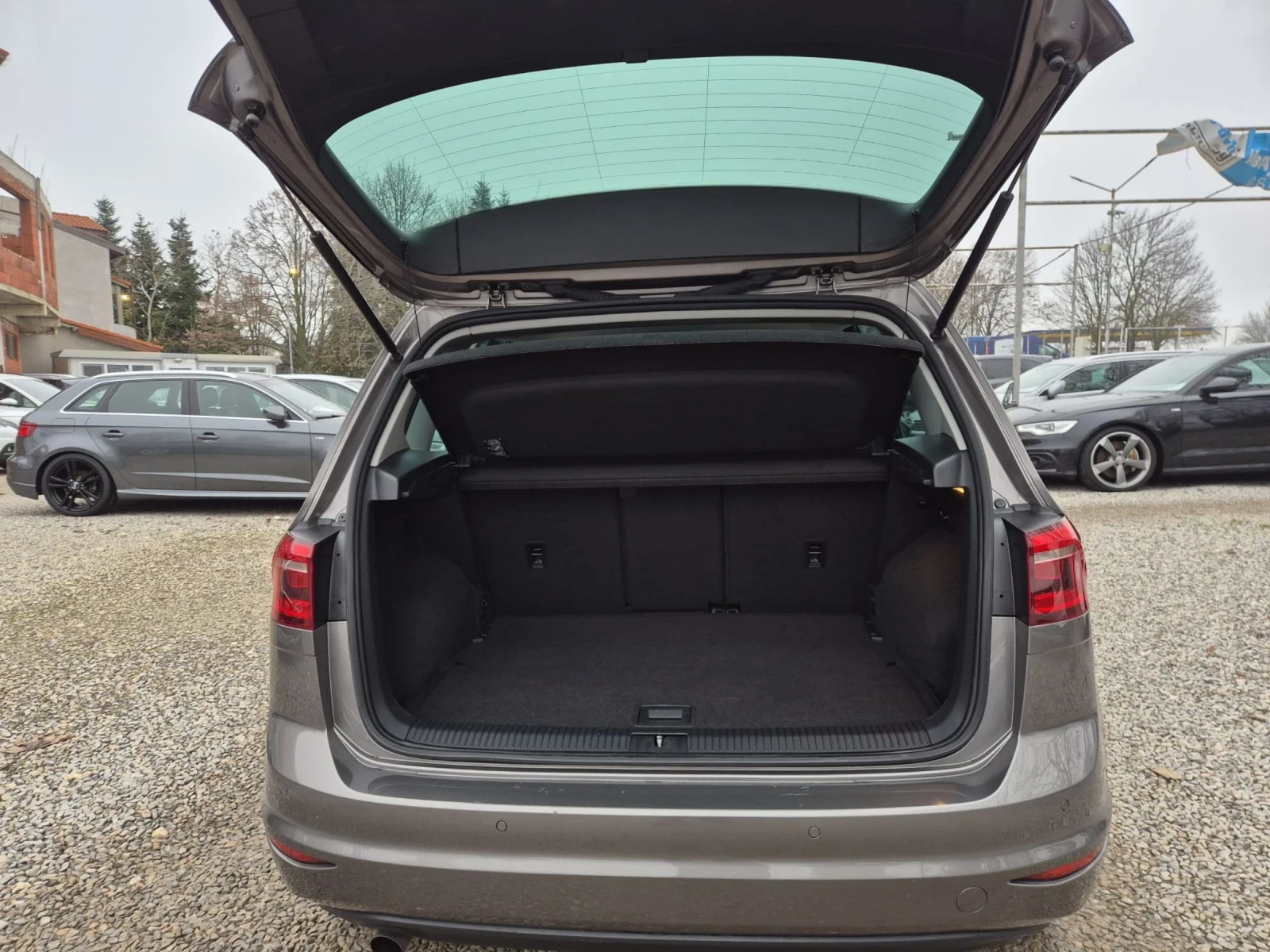 VW Sportsvan 1.6tdi-evro 6b | Mobile.bg � ����������� 11