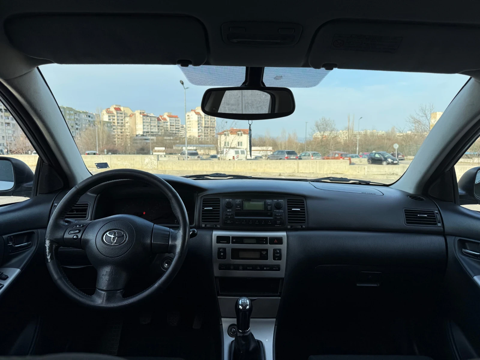 Toyota Corolla 1.6 Vvti, снимка 14 - Автомобили и джипове - 53757018