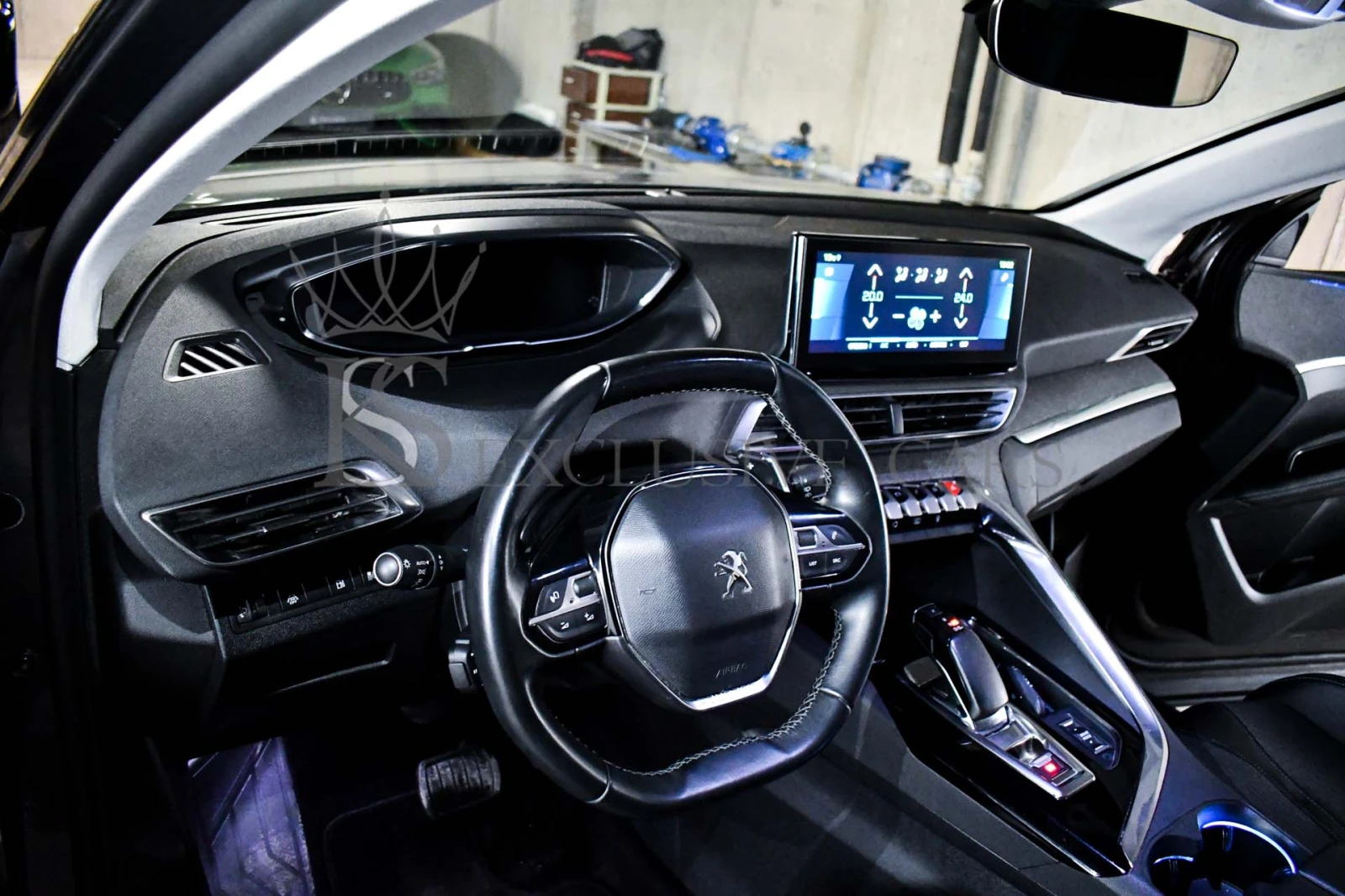 Peugeot 3008 1.6 PLUG-IN-HYBRID* LED* 360Kamera* KEYLESS-GO, снимка 11 - Автомобили и джипове - 53958342