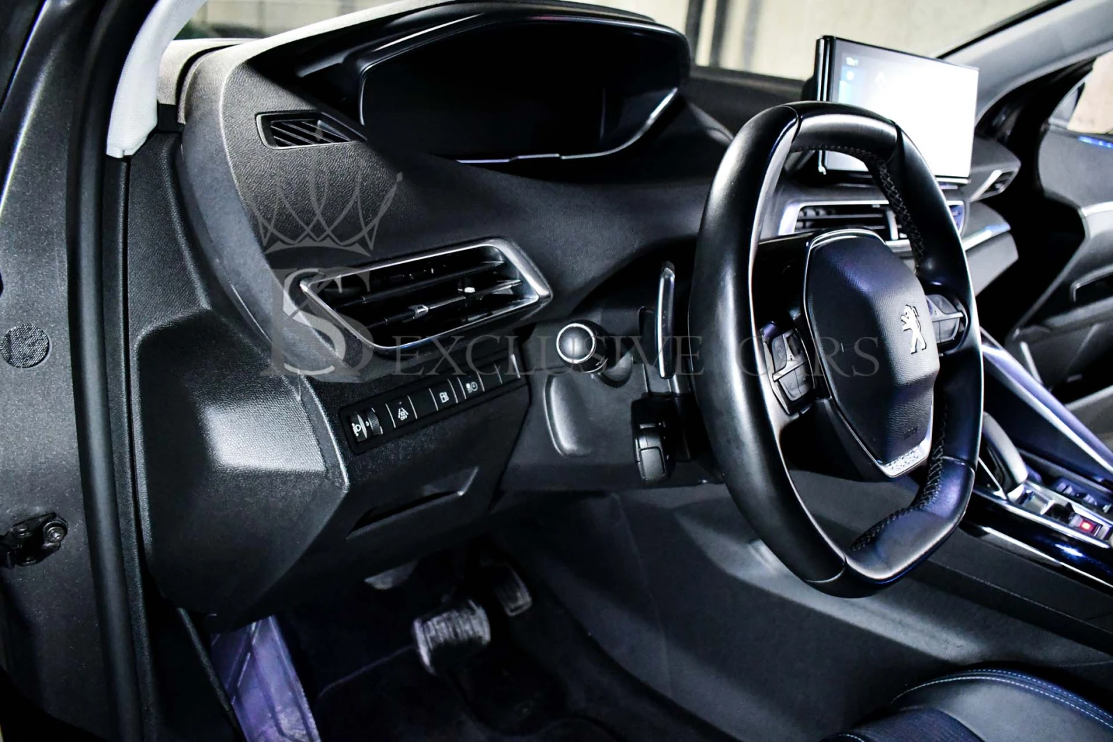 Peugeot 3008 1.6 PLUG-IN-HYBRID* LED* 360Kamera* KEYLESS-GO, снимка 12 - Автомобили и джипове - 53958342