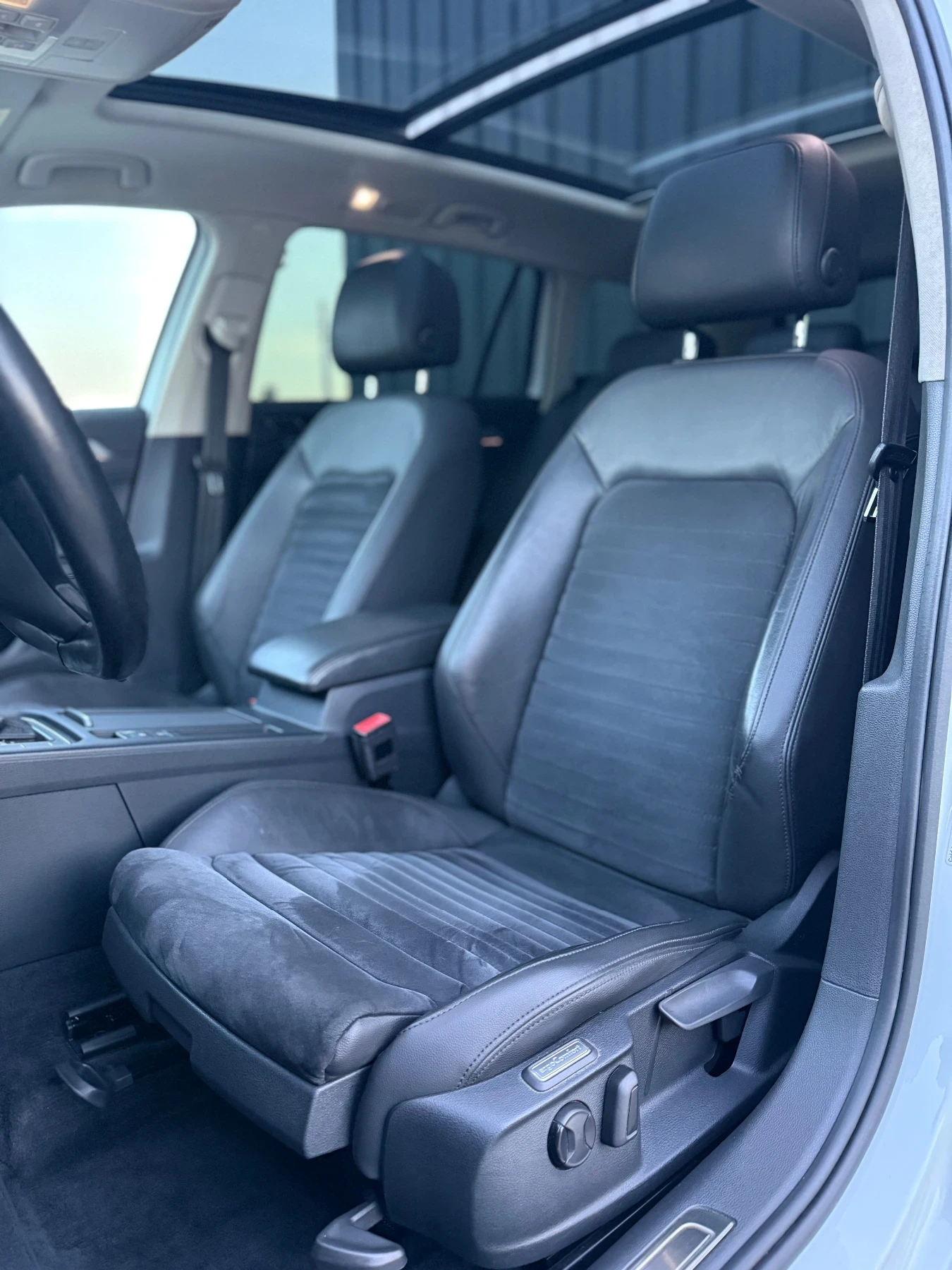 VW Passat FULL HIGHLINE DSG DIGITAL , снимка 14 - Автомобили и джипове - 54058129